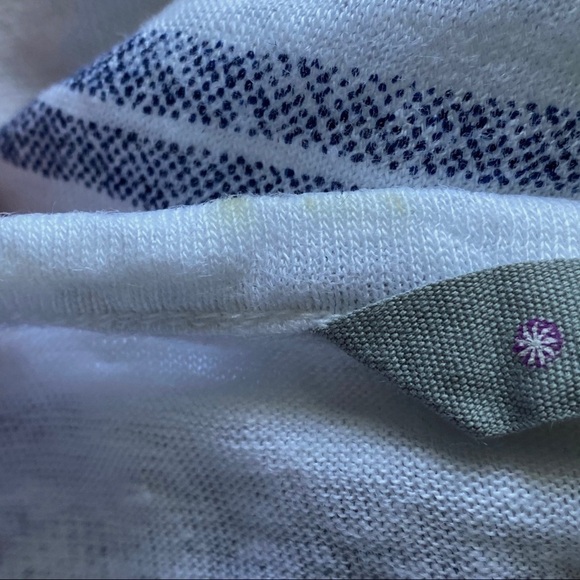 Athleta Zephyr White Blue Striped V-neck Linen Top - Picture 8 of 13